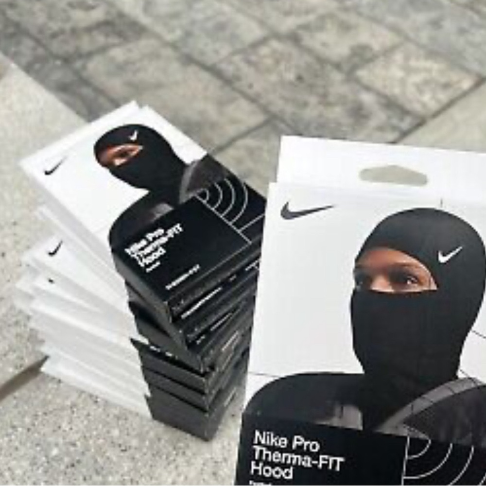 Black Nike shiesty mask